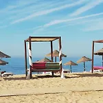 Mar Apartment *